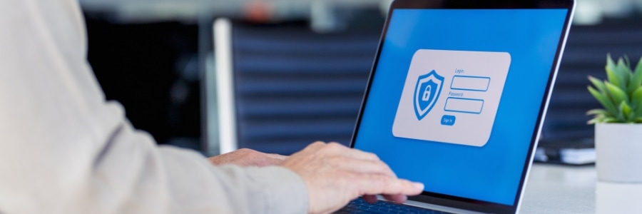Img blog strengthen your facebook and twitter privacy with these tips B.jpg