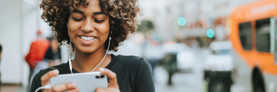 img blog why you should consider using softphones B.jpg
