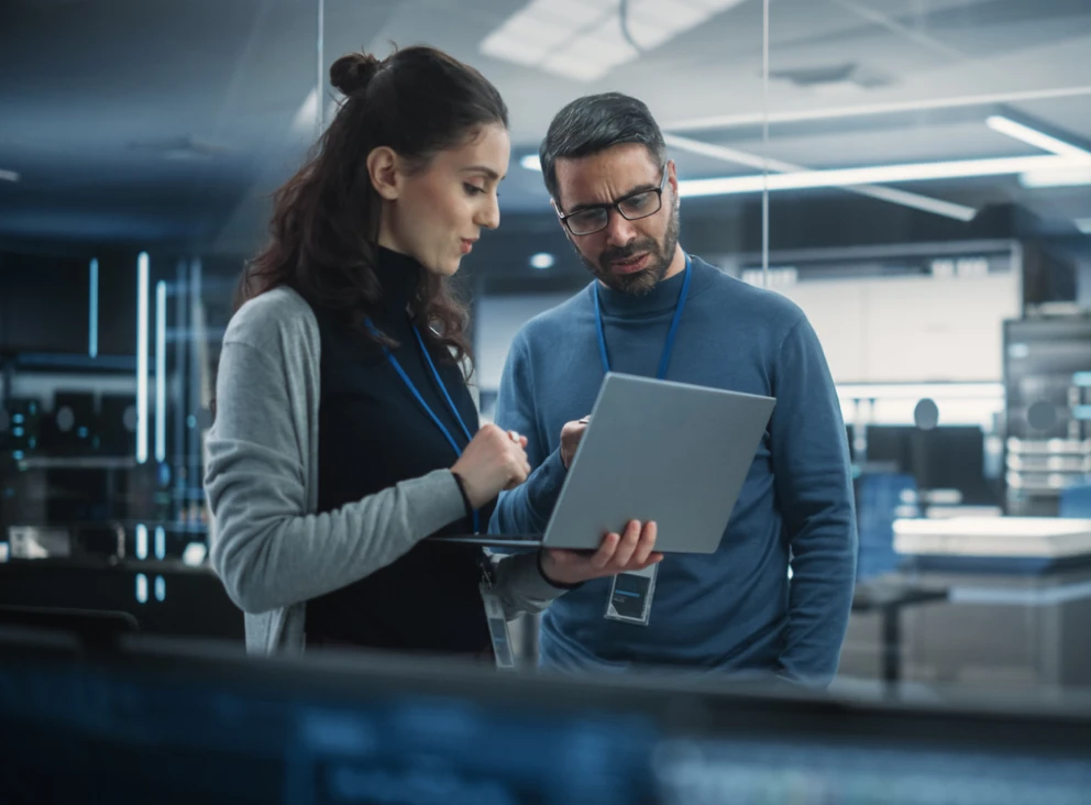 img tired of reactive it support